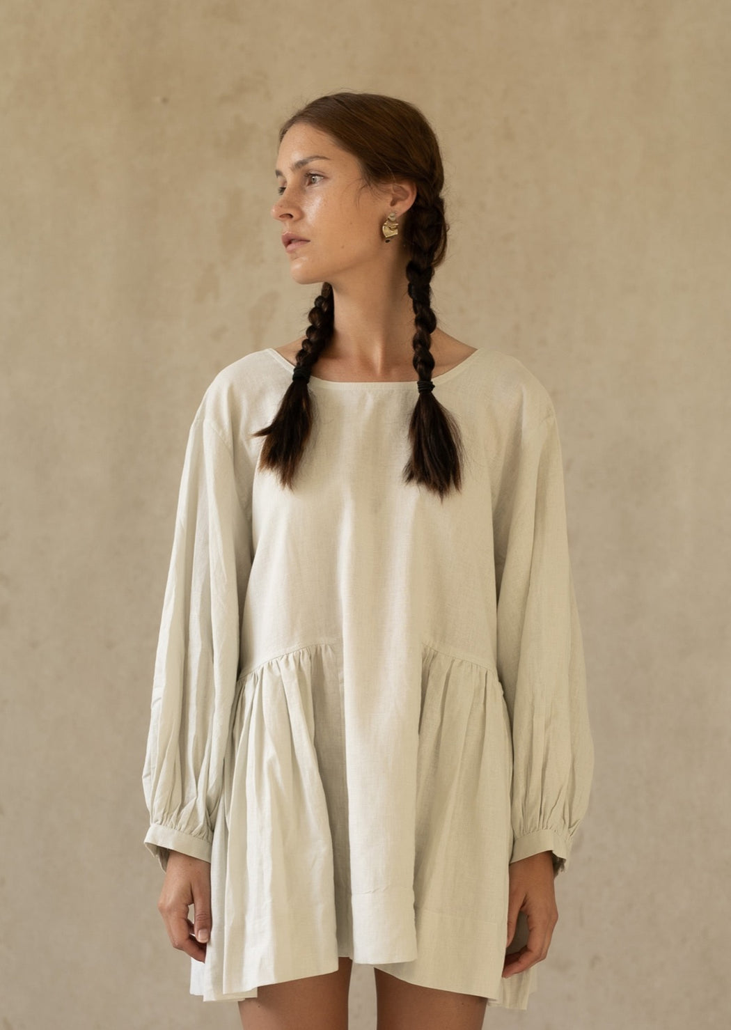 LINEN SOMERLUS DRESS OATMEAL